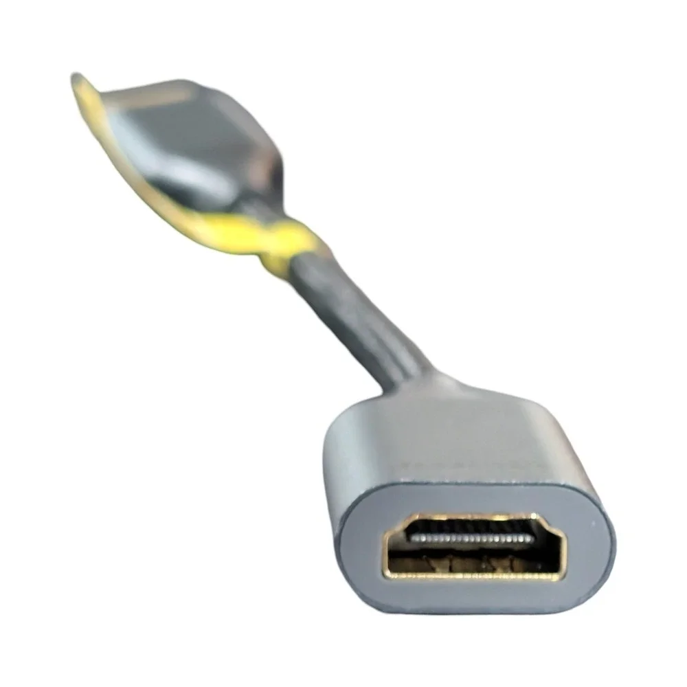 Pp7O‎ Insignia - Male 8K DisplayPort to Female HDMI Adapter 8